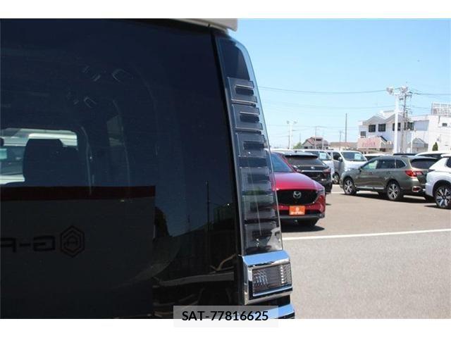 Toyota VOXY 2020-03 7226939-26