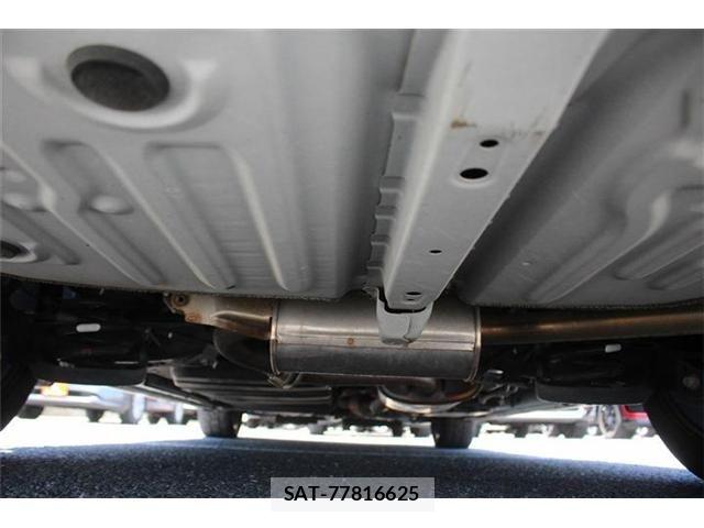 Toyota VOXY 2020-03 7226939-27