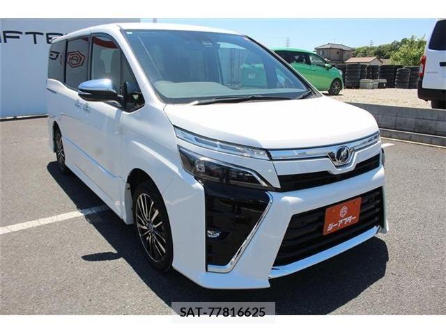 Toyota VOXY 2020-03 7226939-7