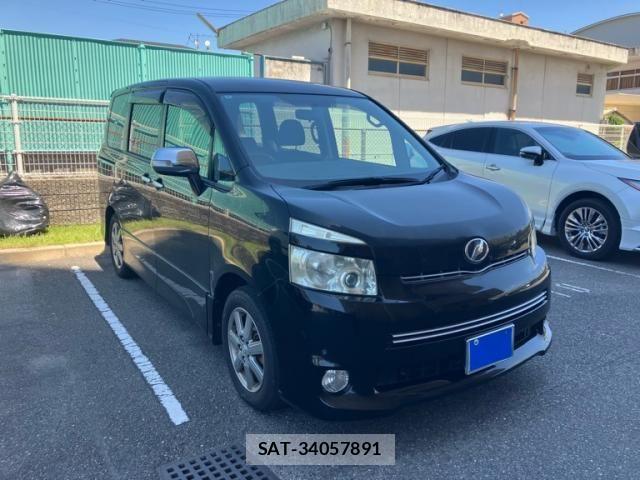 Toyota VOXY 2010-01 7226858-1