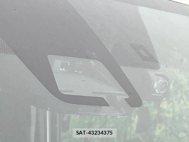 Toyota VOXY 2020-08 7226945-6