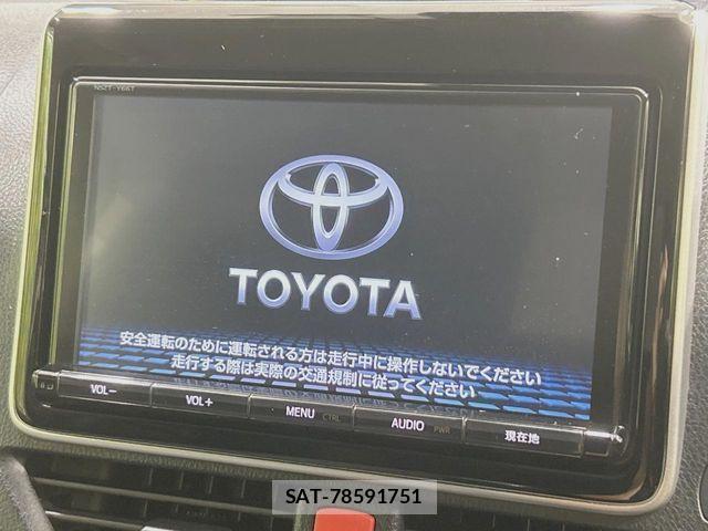 Toyota VOXY 2017-06 7226905-2