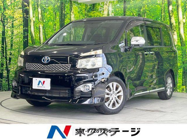 Toyota VOXY 2012-03 7226864-0