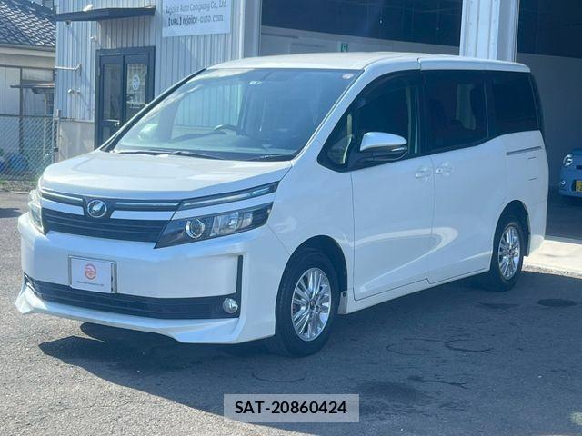 Toyota VOXY 2014-04 7226880-2