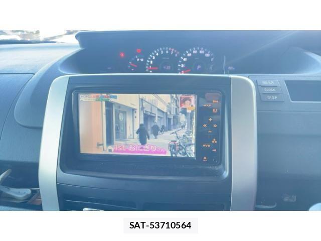 Toyota VOXY 2011-03 7252807-11