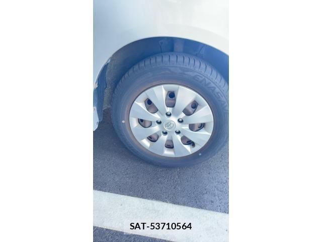 Toyota VOXY 2011-03 7252807-6