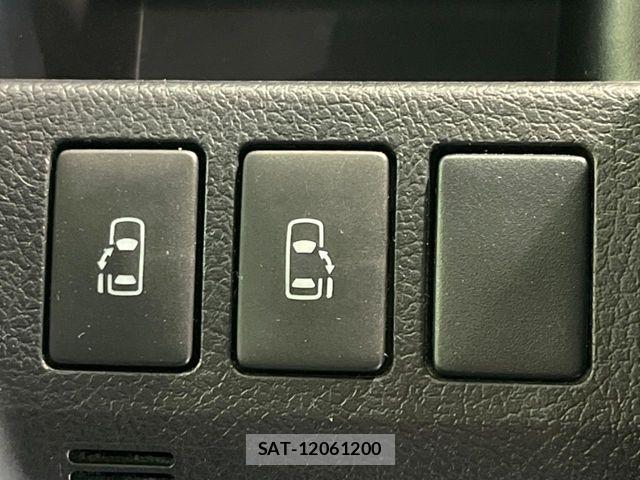 Toyota VOXY 2011-07 7252803-4