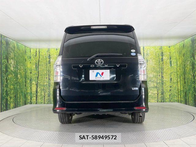 Toyota VOXY 2010-09 7250317-15
