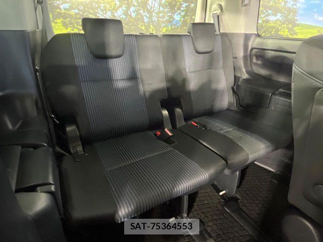 Toyota VOXY 2016-01 7252790-9