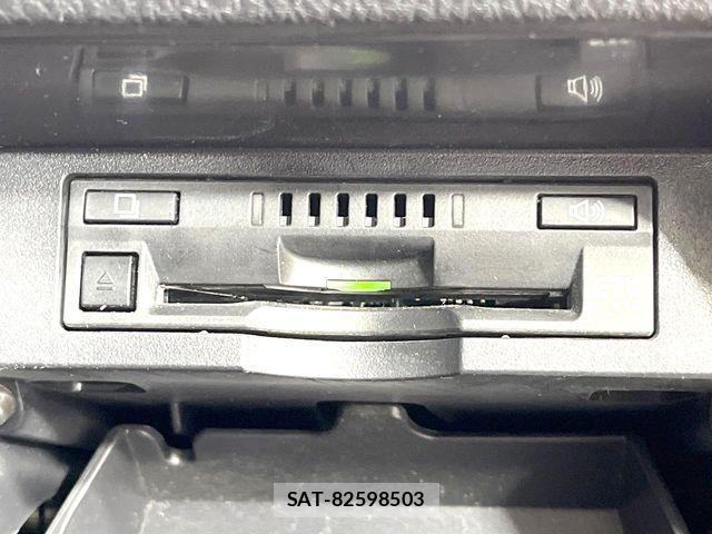 Toyota VOXY 2021-04 7250700-6