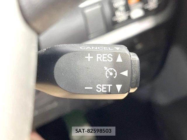 Toyota VOXY 2021-04 7250700-7