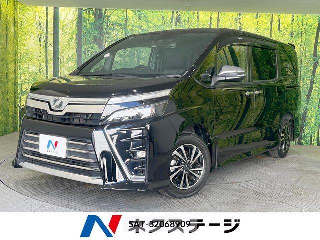 Toyota VOXY 2018-06 7252784-0