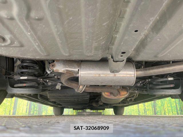 Toyota VOXY 2018-06 7252784-18