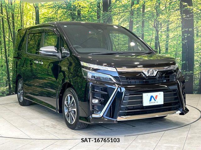 Toyota VOXY 2018-08 7252782-16