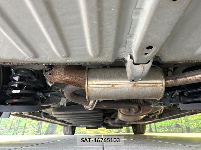 Toyota VOXY 2018-08 7252782-19