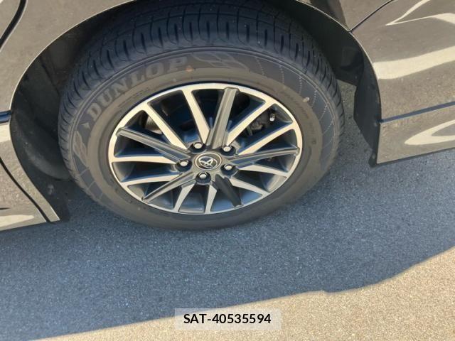 Toyota VOXY 2014-08 7252802-8