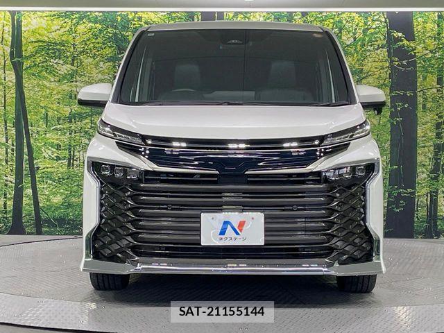 Toyota VOXY 2024-11 7252769-14