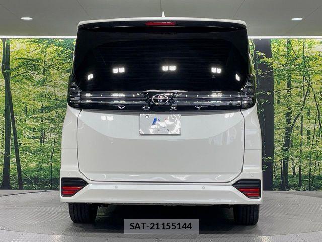 Toyota VOXY 2024-11 7252769-15