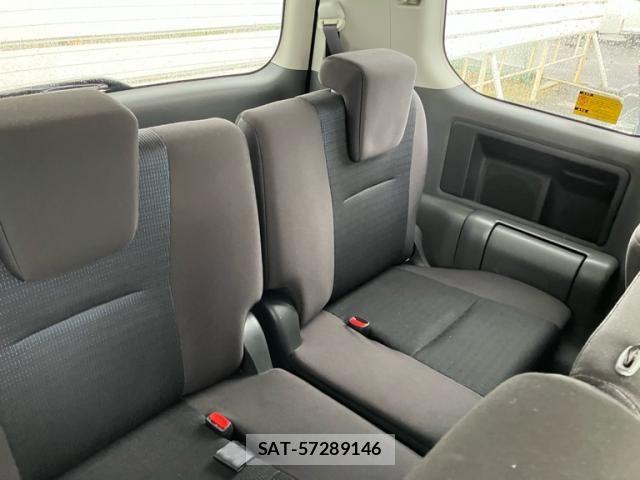 Toyota VOXY 2009-07 7252805-14