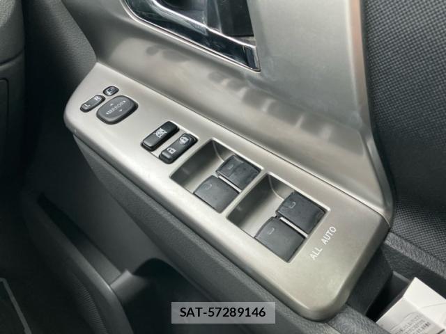 Toyota VOXY 2009-07 7252805-15