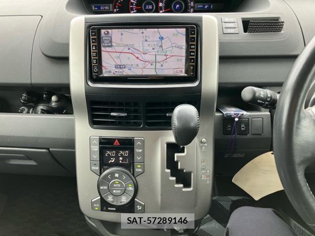 Toyota VOXY 2009-07 7252805-20