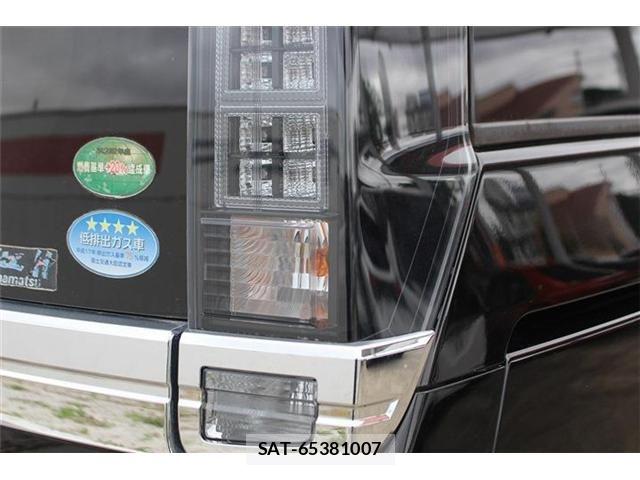 Toyota VOXY 2016-08 7252793-22