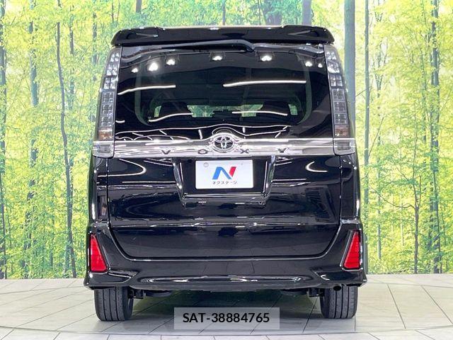 Toyota VOXY 2014-06 7252795-15