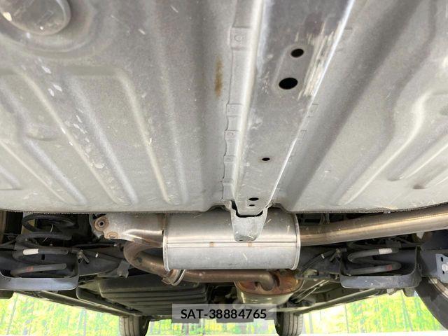 Toyota VOXY 2014-06 7252795-19