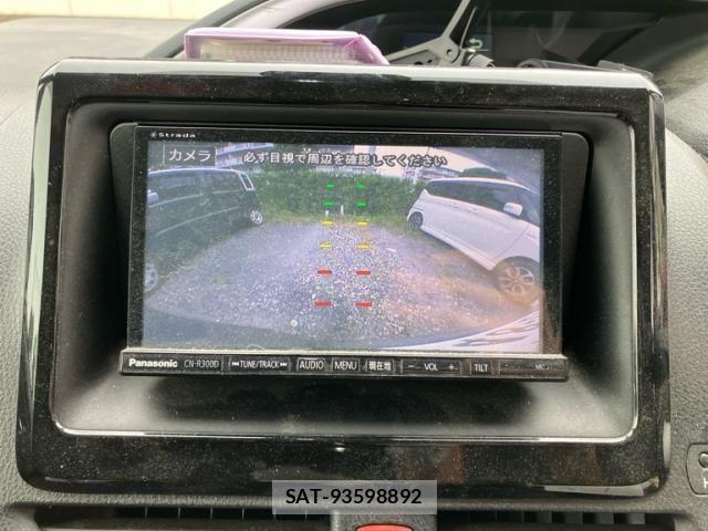 Toyota VOXY 2017-03 7252798-18