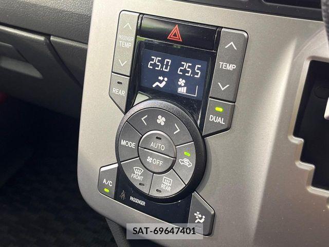 Toyota VOXY 2009-11 7252804-7