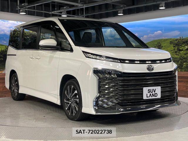Toyota VOXY 2023-06 7252768-16