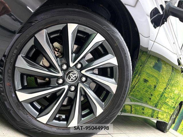 Toyota VOXY 2023-07 7252763-14