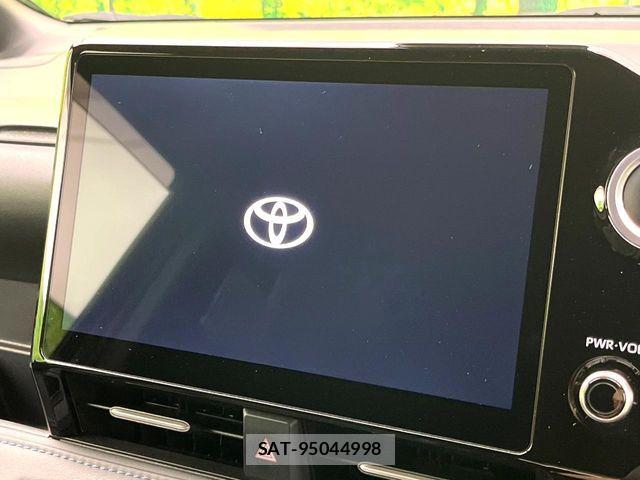 Toyota VOXY 2023-07 7252763-2