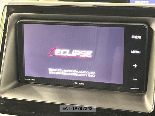 Toyota VOXY 2018-04 7252780-2