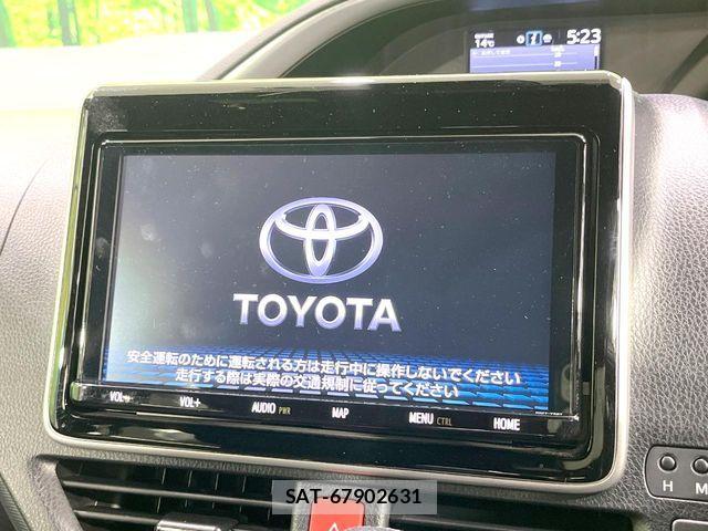 Toyota VOXY 2019-03 7252777-3