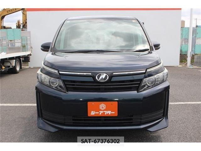 Toyota VOXY 2014-07 7252799-7