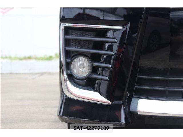 Toyota VOXY 2015-04 7252797-22