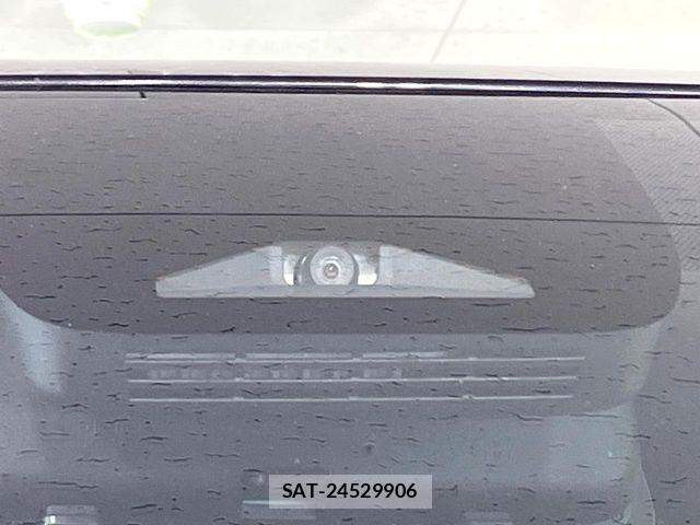 Toyota VOXY 2023-06 7252765-5