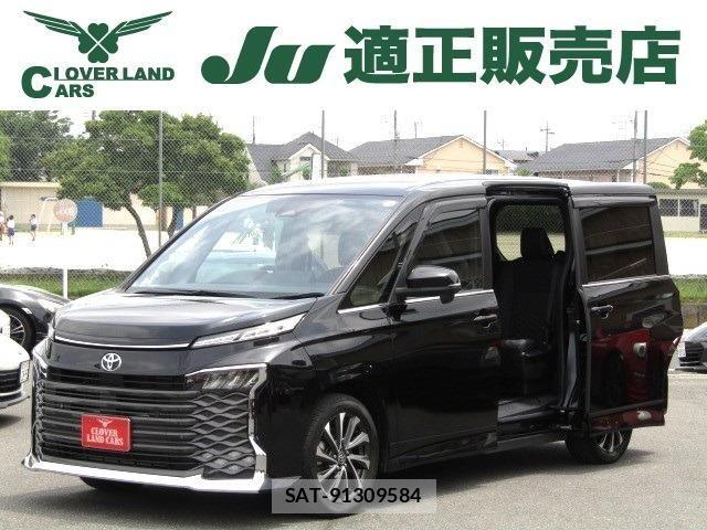 Toyota VOXY 2023-04 7252771-0