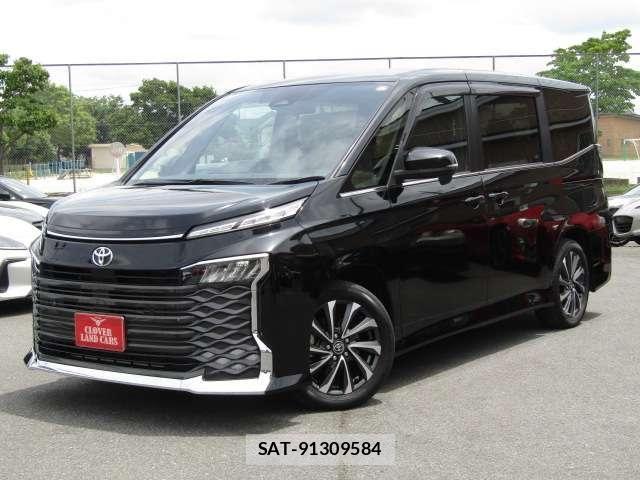 Toyota VOXY 2023-04 7252771-21
