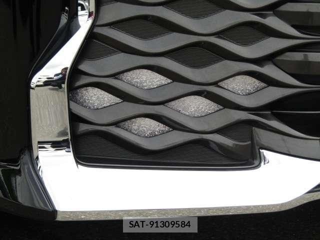 Toyota VOXY 2023-04 7252771-26