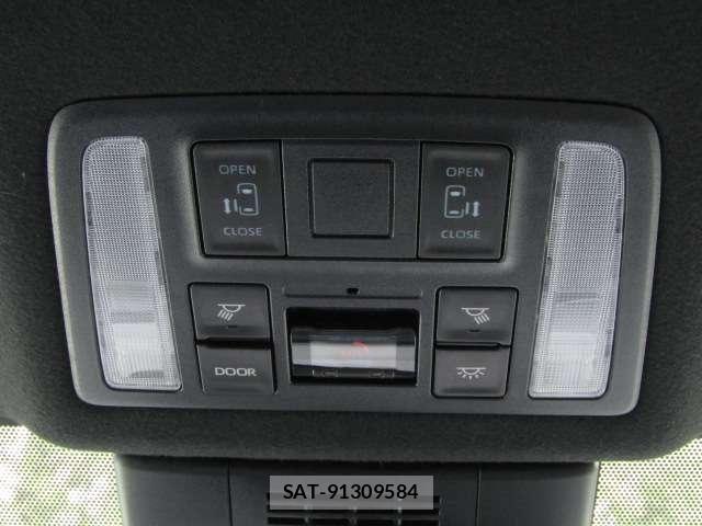 Toyota VOXY 2023-04 7252771-5