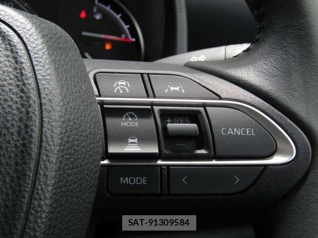 Toyota VOXY 2023-04 7252771-6