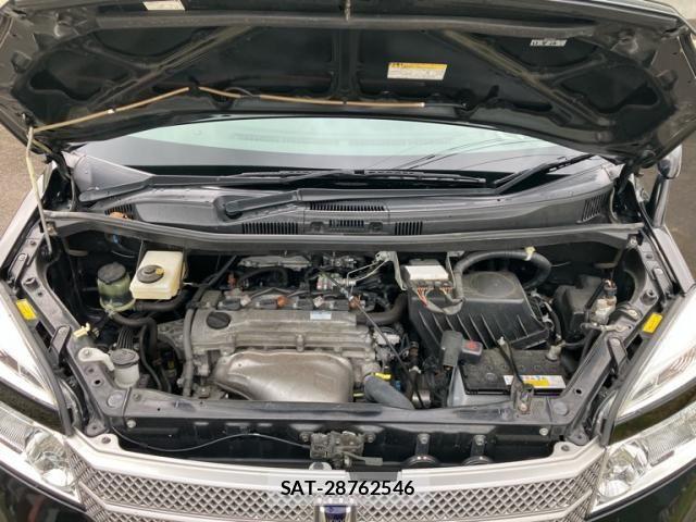 Toyota VOXY 2006-04 7252806-23