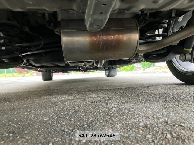 Toyota VOXY 2006-04 7252806-7
