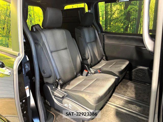 Toyota VOXY 2020-07 7252772-9
