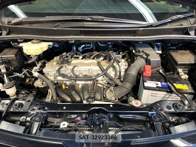 Toyota VOXY 2020-07 7252772-17