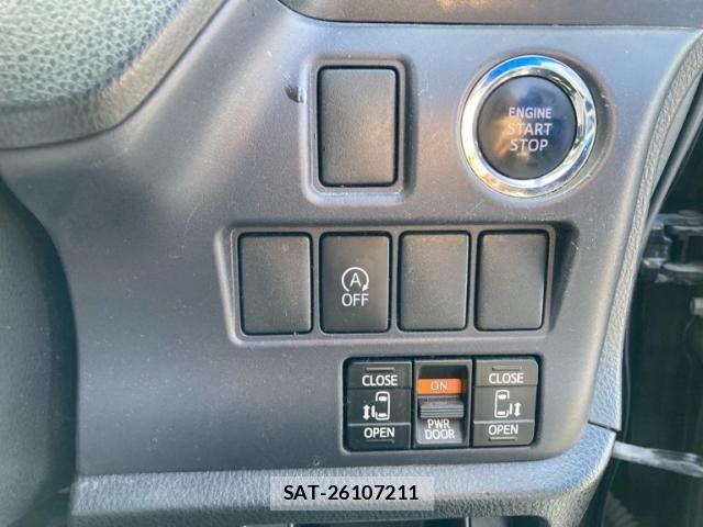 Toyota VOXY 2014-07 7252801-19