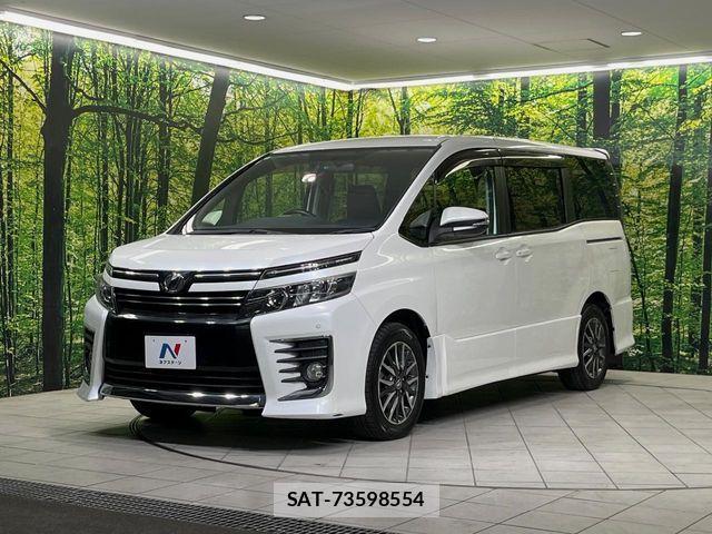 Toyota VOXY 2014-04 7252786-17