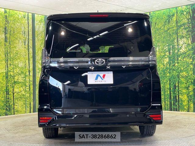 Toyota VOXY 2024-12 7252766-16